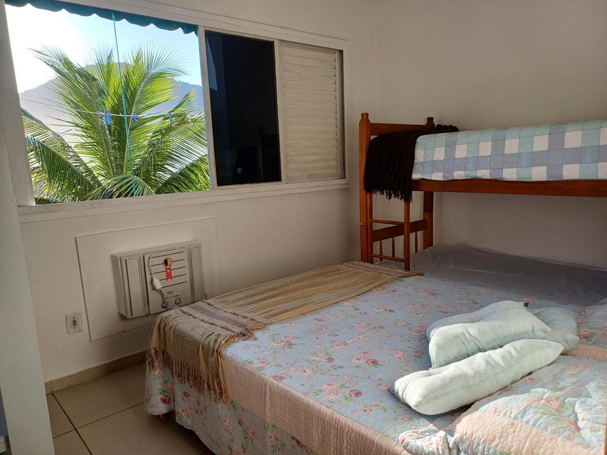 Pe Na Areia Apto 708 Ubatuba Bagian luar foto